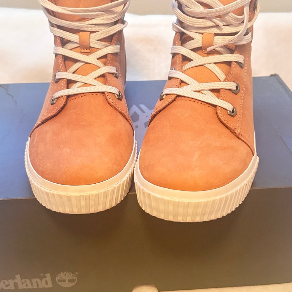 Timberland Women's Tan Ankle Boots